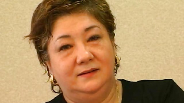 دختر یکی پس از دیگری فاک می شود